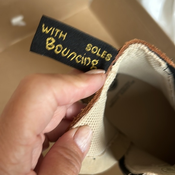 Doc Martin distress leather brown boots size 10 - Picture 6 of 8